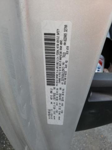 3C6TRVDG0JE129413 - 2018 RAM PROMASTER SILVER photo 10