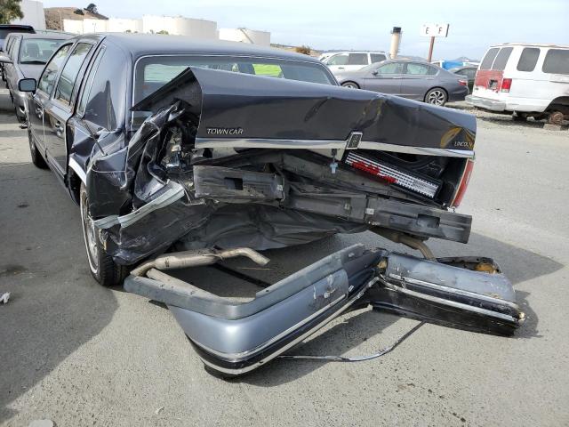 1LNLM83W5PY771867 - 1993 LINCOLN TOWN CAR C GRAY photo 3