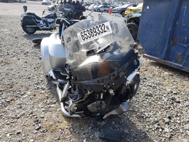 1HFSC47F47A605599 - 2007 HONDA GL1800 SILVER photo 9