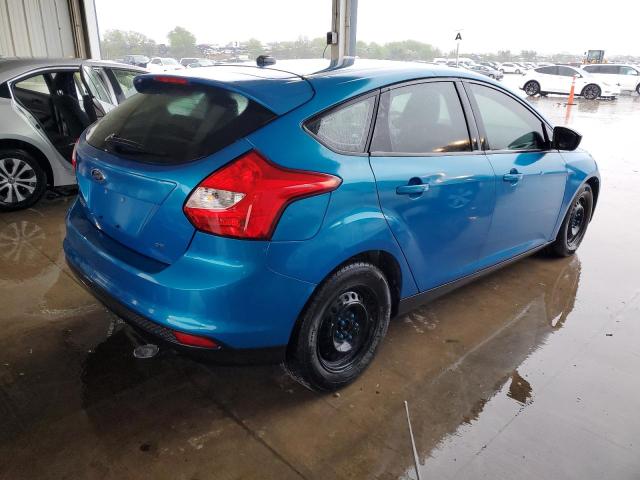 1FAHP3K25CL194872 - 2012 FORD FOCUS SE BLUE photo 4