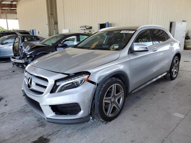 WDCTG4GBXFJ073185 - 2015 MERCEDES-BENZ GLA 250 4M SILVER photo 2