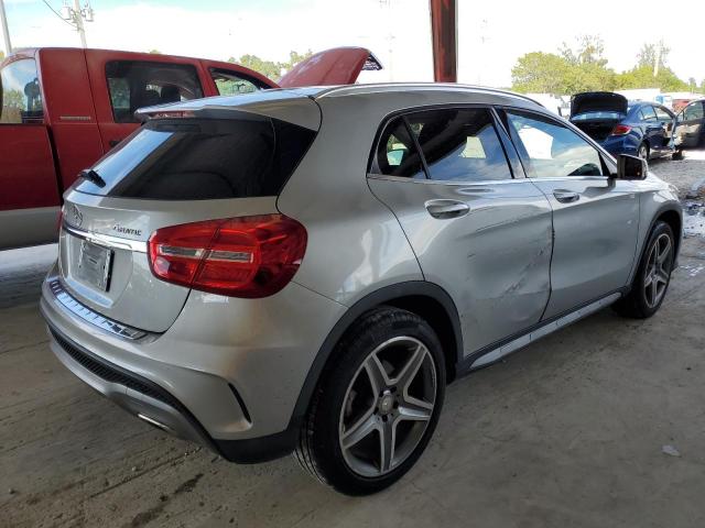 WDCTG4GBXFJ073185 - 2015 MERCEDES-BENZ GLA 250 4M SILVER photo 4