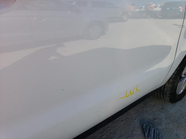 KNDJN2A25E7085448 - 2014 KIA SOUL WHITE photo 9