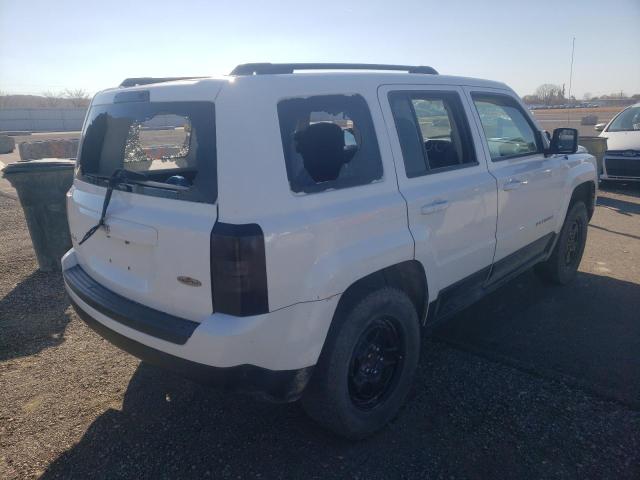 1C4NJRAB3CD574015 - 2012 JEEP PATRIOT WHITE photo 4