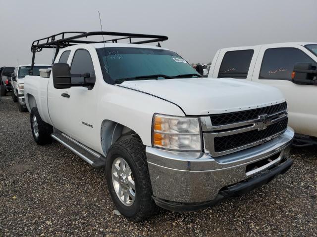 1GC2CVCG4DZ364929 - 2013 CHEVROLET SILVERADO WHITE photo 1