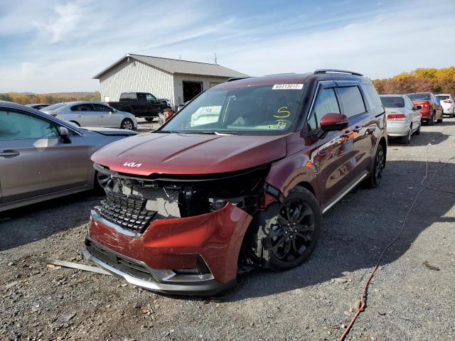 KNDNE5H39P6203964 - 2023 KIA CARNIVAL S BURGUNDY photo 2