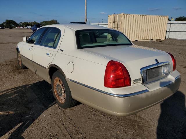 1LNHM82WX6Y606631 - 2006 LINCOLN TOWN CAR WHITE photo 3