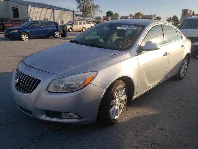 2G4GS5ER3D9158417 - 2013 BUICK REGAL PREM SILVER photo 2