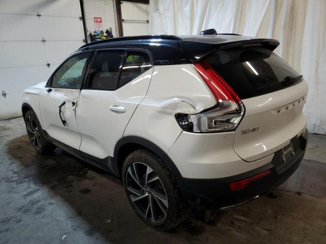 YV4162XZ0K2008848 - 2019 VOLVO XC40 T5 MO WHITE photo 3