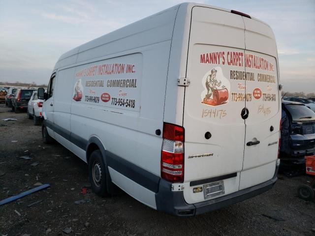 WD3PE8CC1E5838482 - 2014 MERCEDES-BENZ SPRINTER 2 WHITE photo 3