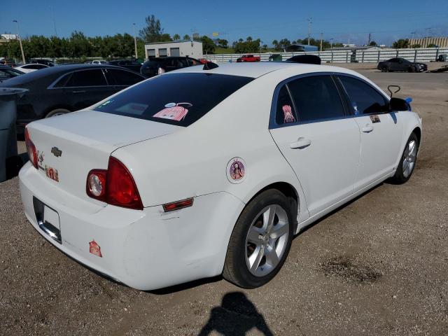 1G1ZA5E07CF277068 - 2012 CHEVROLET MALIBU LS WHITE photo 4