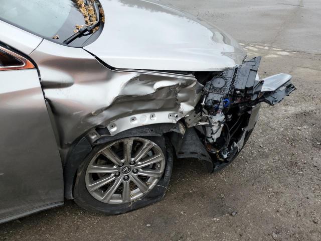 JTJBARBZ1K2193933 - 2019 LEXUS NX 300 BAS 银色 照片 9