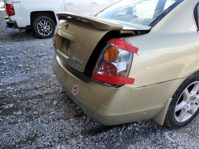 1N4BL11D43C252107 - 2003 NISSAN ALTIMA SE GOLD photo 9