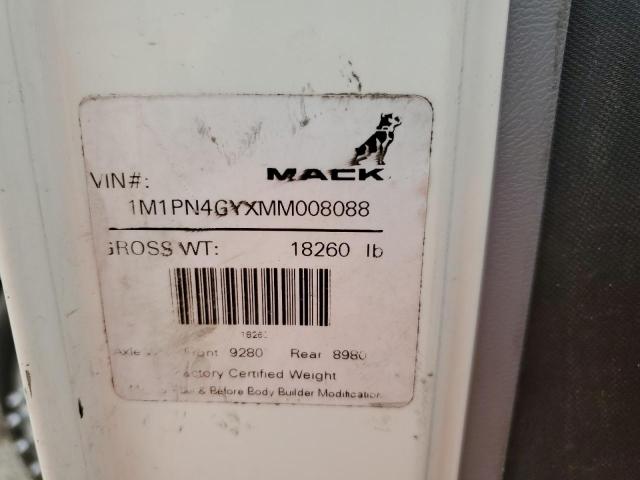 1M1PN4GYXMM008088 - 2021 MACK PINNACLE WHITE photo 10