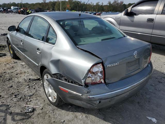 WVWAD63B75E044421 - 2005 VOLKSWAGEN PASSAT GLS SILVER photo 3