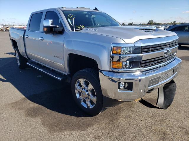 1GC1KWEY1HF149171 - 2017 CHEVROLET 2500 HD SILVER photo 1