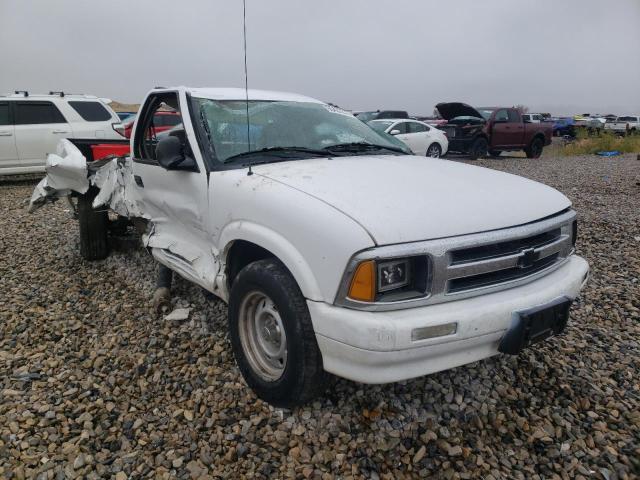 1GCCS14X2T8128010 - 1996 CHEVROLET S TRUCK S1 WHITE photo 1