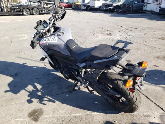 JYARN60E9KA000448 - 2019 YAMAHA MTT09 GRAY photo 3