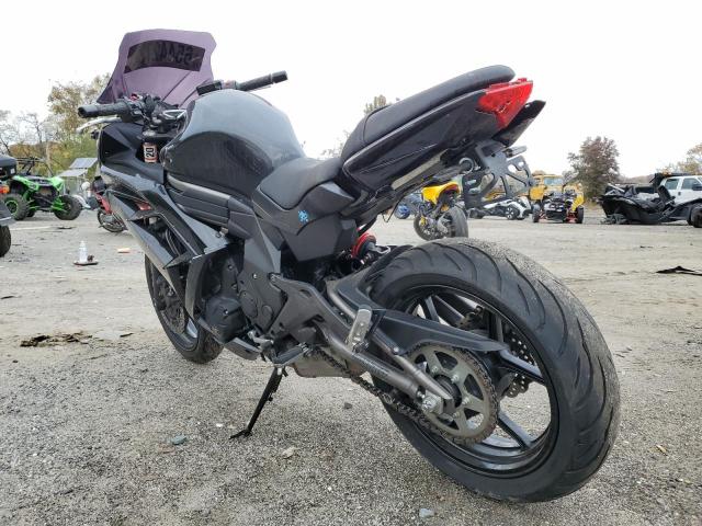 JKAEXEE16CDA07688 - 2012 KAWASAKI EX650 EC BLACK photo 3