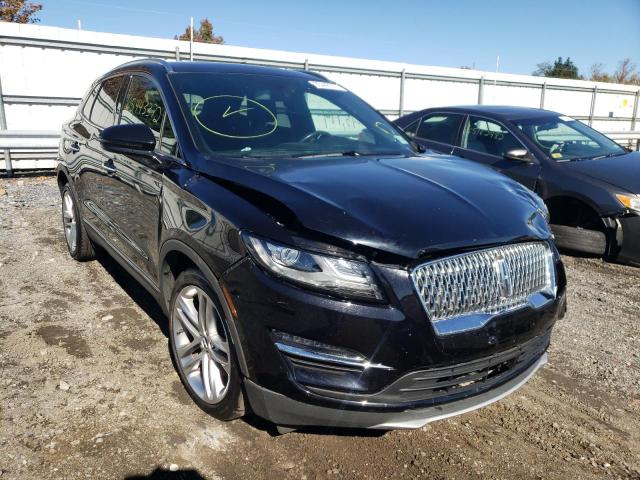 5LMCJ3D92KUL38041 - 2019 LINCOLN MKC RESERV BLACK photo 1