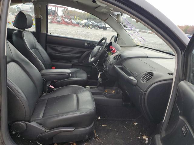 3VWPW3AG5AM011646 - 2010 VOLKSWAGEN NEW BEETLE 黑色 照片 5