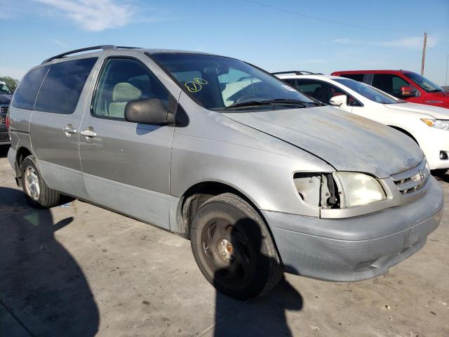 4T3ZF13C31U394849 - 2001 TOYOTA SIENNA LE SILVER photo 4