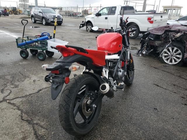 MLHNC5213F5101025 - 2015 HONDA CB300 F RED photo 4