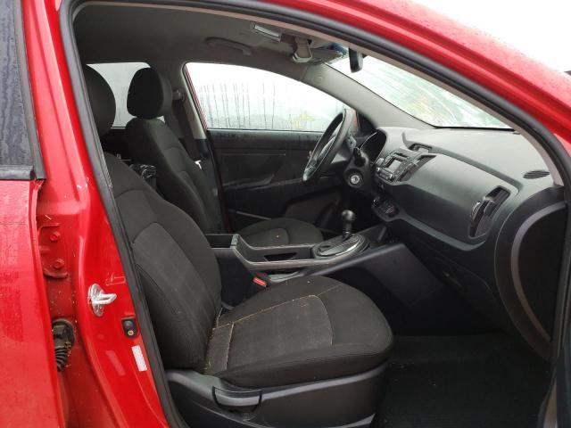 KNDPB3A23C7224451 - 2012 KIA SPORTAGE B RED photo 5