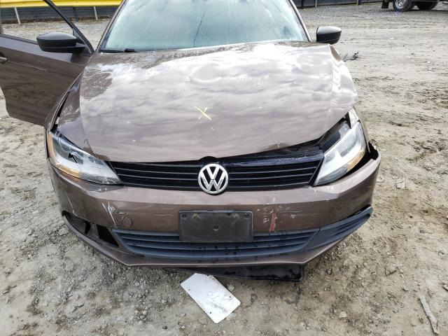 3VW2K7AJ6EM224572 - 2014 VOLKSWAGEN JETTA BASE BROWN photo 9