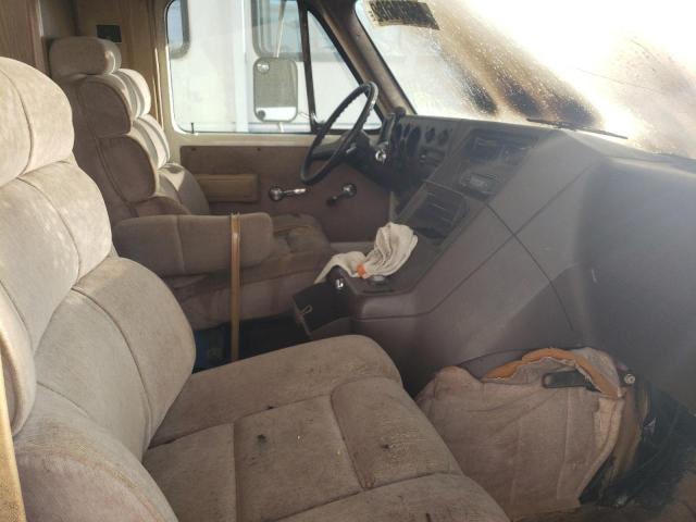 2GBJG31M0E4174359 - 1984 CHEVROLET MOTORHOME CREAM photo 5