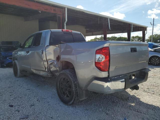 5TFRM5F14JX128372 - 2018 TOYOTA TUNDRA DOU SILVER photo 3