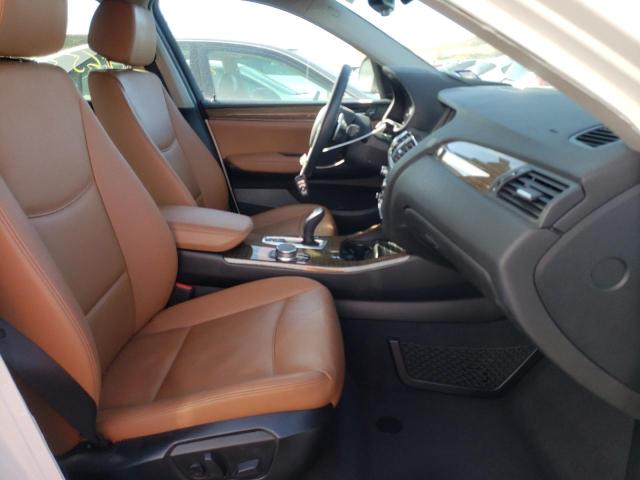 5UXXW3C53H0T78796 - 2017 BMW X4 XDRIVE2 WHITE photo 5