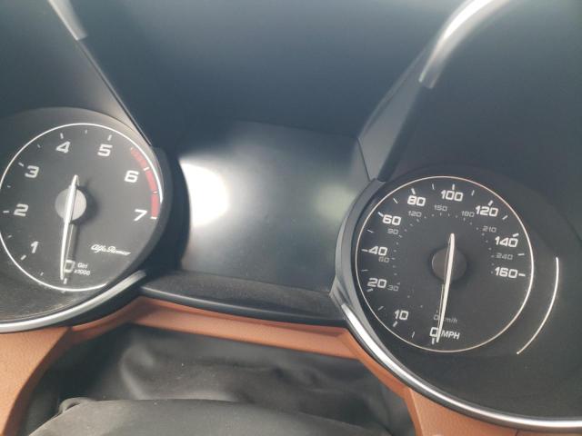 ZARFAEDNXH7549255 - 2017 ALFA ROMEO GIULIA Q4 WHITE photo 8