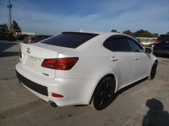 JTHCK262485018641 - 2008 LEXUS IS 250 WHITE photo 4