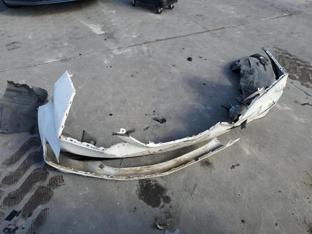 19UUB1F34HA005986 - 2017 ACURA TLX WHITE photo 12