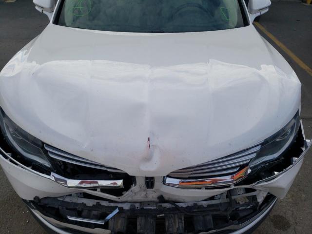 2LMTJ8KR5GBL52519 - 2016 LINCOLN MKX SELECT WHITE photo 7