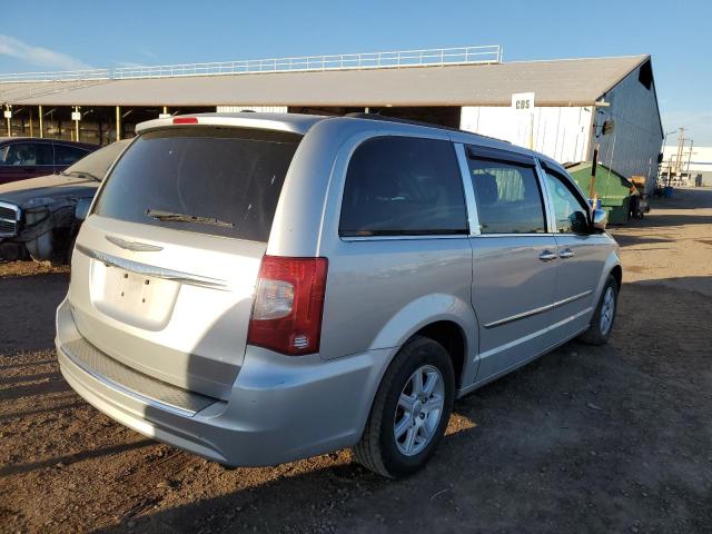 2C4RC1BG3CR240152 - 2012 CHRYSLER TOWN & COU SILVER photo 4