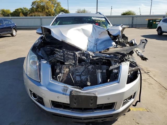 3GYFNCE32FS638990 - 2015 CADILLAC SRX PERFOR 银色 照片 5