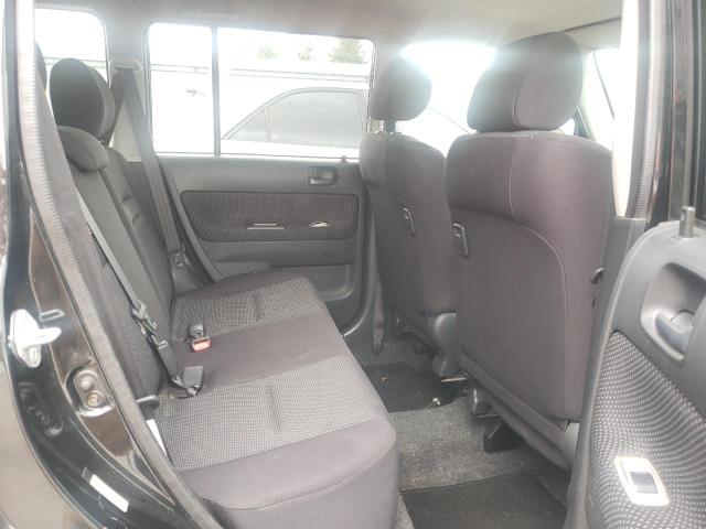 JTLKT324X40156977 - 2004 TOYOTA SCION XB შავი ფოტო 6