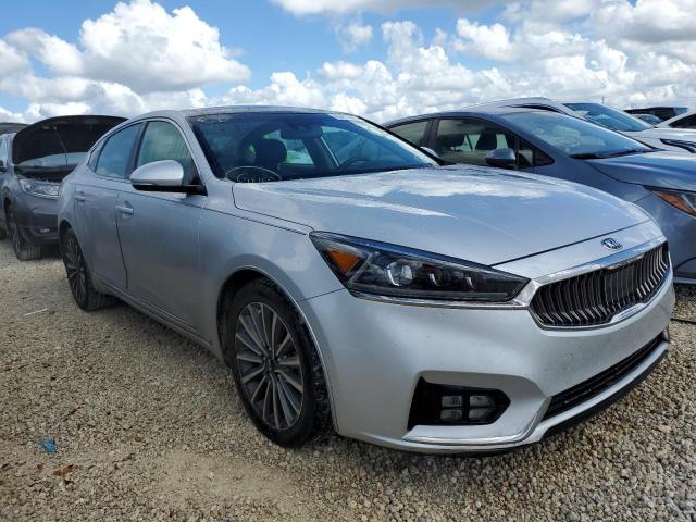 KNALC4J11H5084618 - 2017 KIA CADENZA PR SILVER photo 1