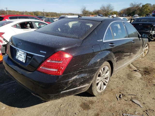 WDDNG9FB1AA300842 - 2010 MERCEDES-BENZ S 400 BLACK photo 4