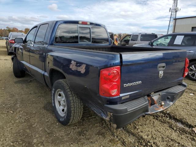 1D7HW28KX7S138586 - 2007 DODGE DAKOTA QUA BLUE photo 3