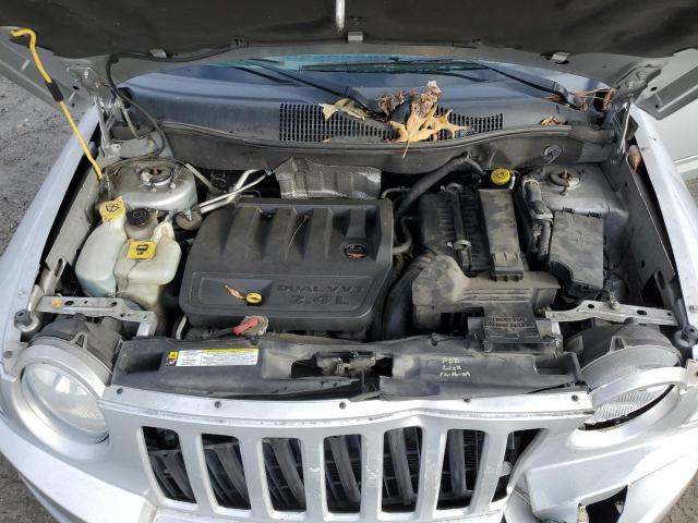 1J4NF4FB8AD524912 - 2010 JEEP COMPASS SP SILVER photo 7