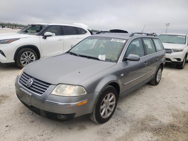 WVWVD63B24E114469 - 2004 VOLKSWAGEN PASSAT GLS GRAY photo 2