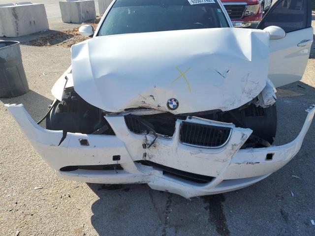 WBAVB13536K000548 - 2006 BMW 325 WHITE photo 7