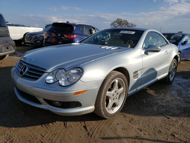 WDBSK75F83F054607 - 2003 MERCEDES-BENZ SL 500R SILVER photo 2