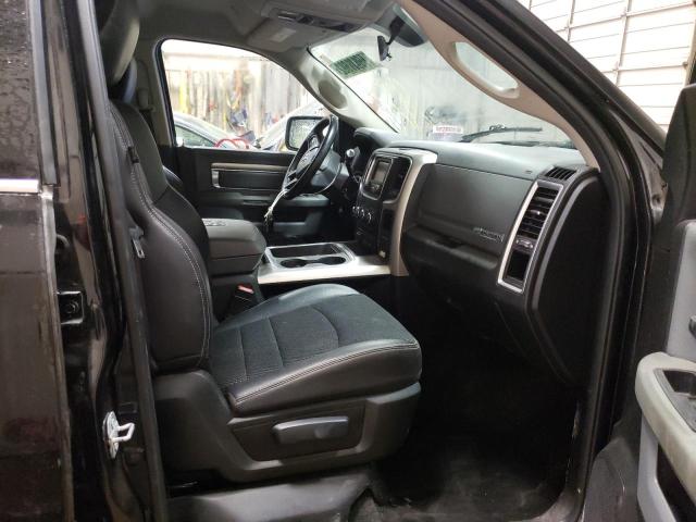 3C6UR5DL6JG359009 - 2018 RAM 2500 SLT 黑色 照片 5