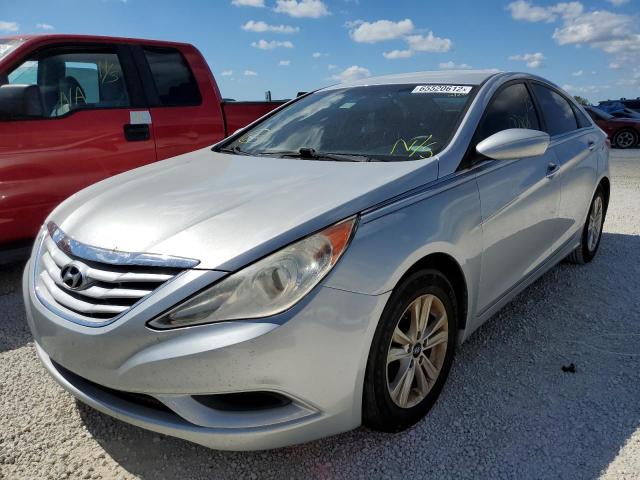 5NPEB4AC1CH475034 - 2012 HYUNDAI SONATA GLS SILVER photo 2