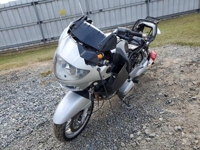 WB10499A62ZE88440 - 2002 BMW R1150 RT SILVER photo 2