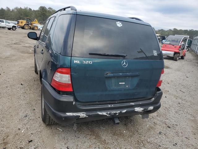 4JGAB54E0XA112346 - 1999 MERCEDES-BENZ ML 320 GREEN photo 9